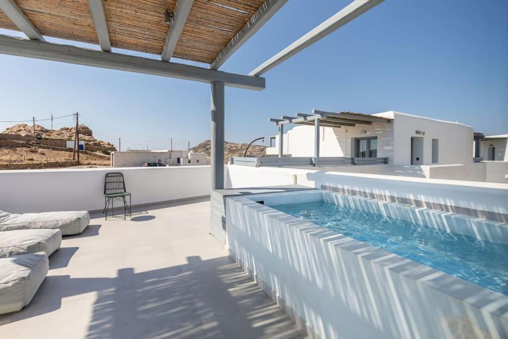 Apartment Mykonos Luxury With Jacuzzi Kalo Livadi